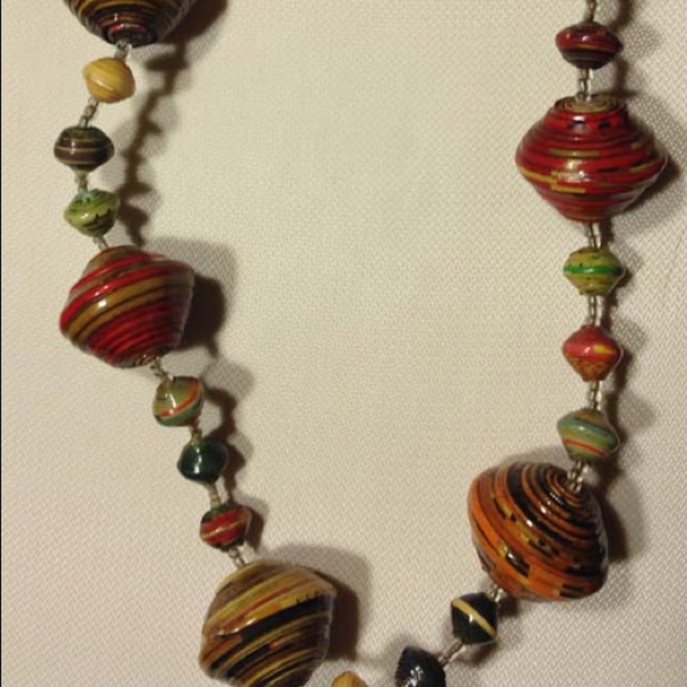 Paper beaded necklace